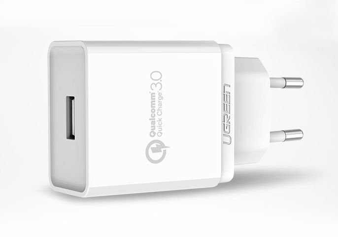 Зарядное устройство Ugreen CD122 с поддержкой Quick Charge 3.0